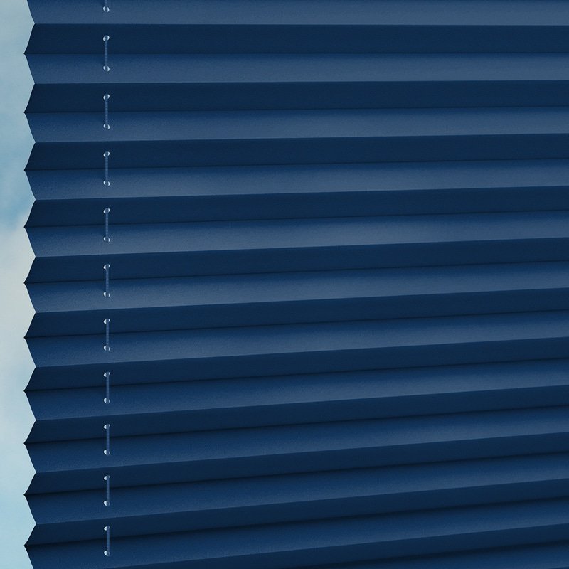 Jaloustore Blickdichtes Plissee auf Maß mit Struktur, leicht glänzend Enzianblau - Bild 1