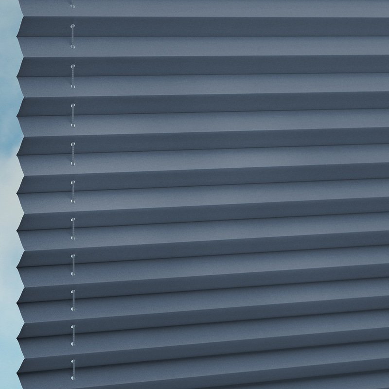 Jaloustore Blickdichtes Plissee auf Maß mit moderner Taft-Struktur, 'Reflect'-Rückseite Jeansblau - Bild 1