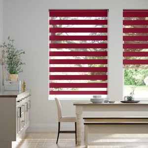 Doppelrollo auf Maß mit Uni-Blockstreifen mit gestreiftem groben Transparent