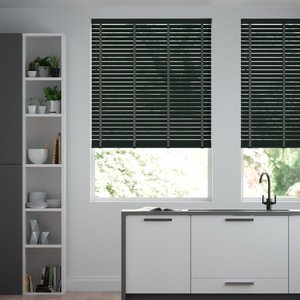 breite Uni Aluminium Jalousie auf Maß