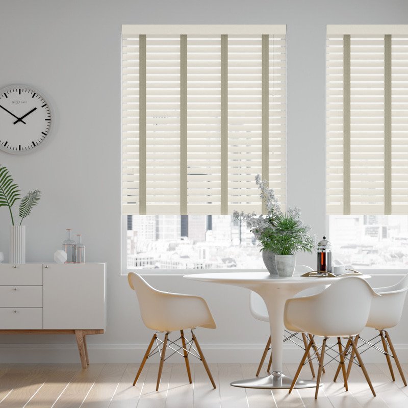 Jaloustore 50mm breite Holzjalousie nach Maß in Uni-lackiert Creme & Auster - Bild 0