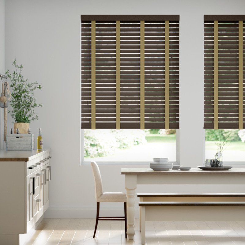 Jaloustore 50mm breite Holzjalousie nach Maß mit Bambus-Struktur Dunkelbraun &amp; Dunkel Beige - Bild 0