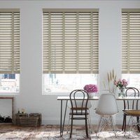 Jaloustore 50mm breite Holzjalousie mit Bambus-Struktur lasiert Greige & Auster - Vorschau 0