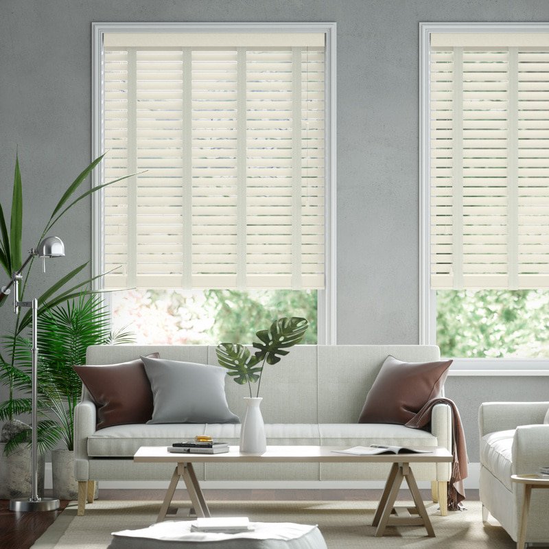 Jaloustore 50mm breite Holzjalousie nach Maß mit grober Struktur lasiert Creme-Weiß & Creme - Bild 0