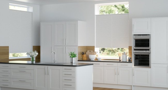 100% blickdichtes Plissee glänzend mit Fenster Maß - nach Grau Online-Shop nach Sonnenschutz Struktur, Maß - leicht für 
